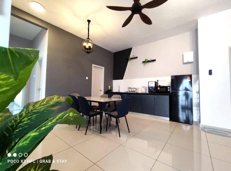 Apartment The Horizon 3br L19 By Grab A